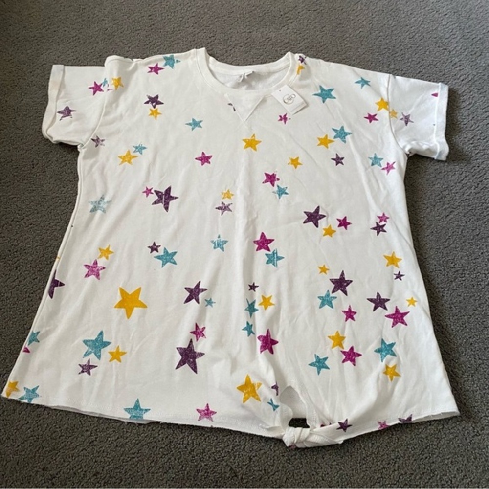 New Cato Women’s Top Size 14-16W Pull Over‎ Top Ties At  The Bottom